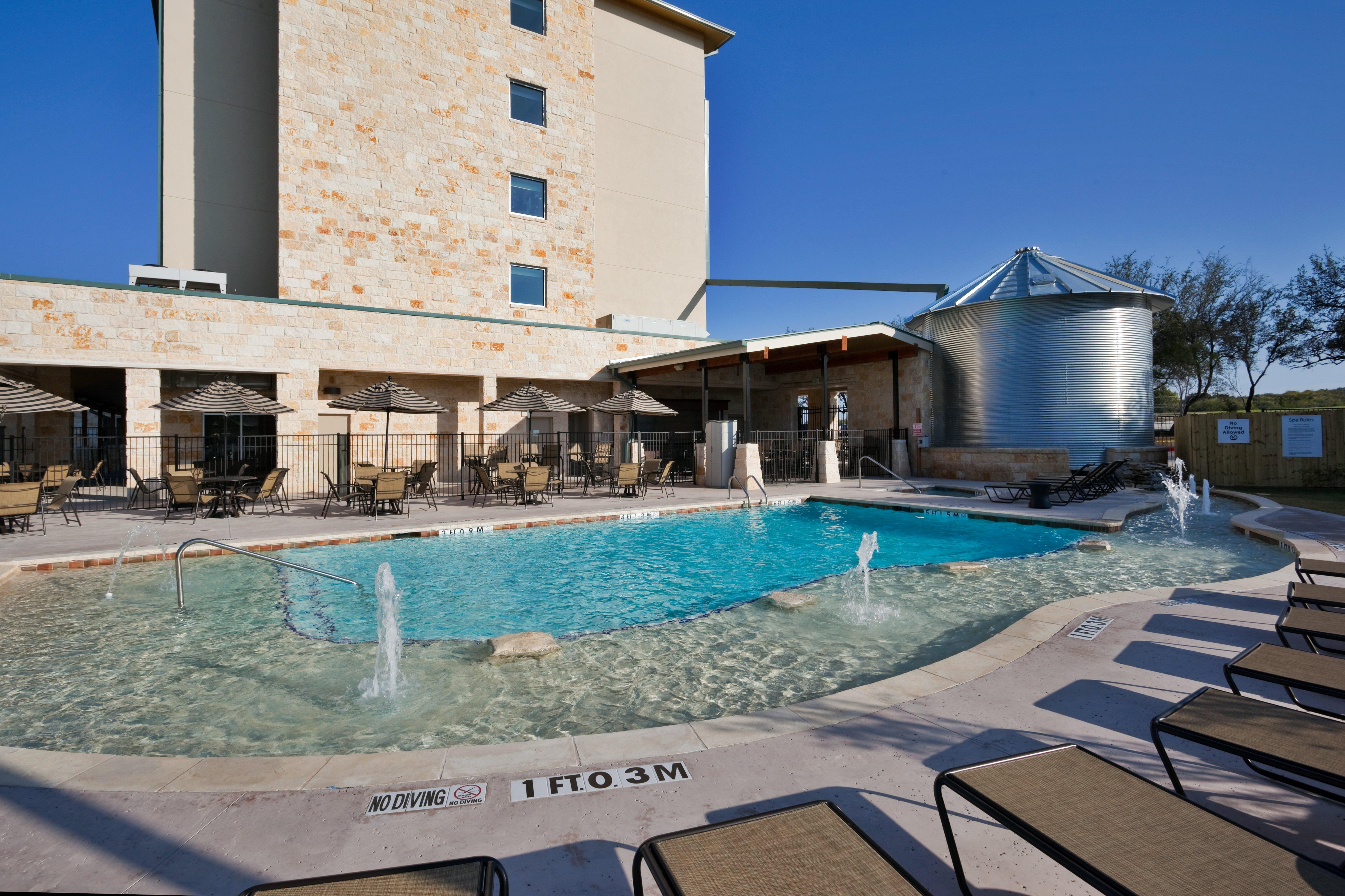Holiday Inn San Antonio Northwest- Seaworld Area By Ihg Exteriör bild