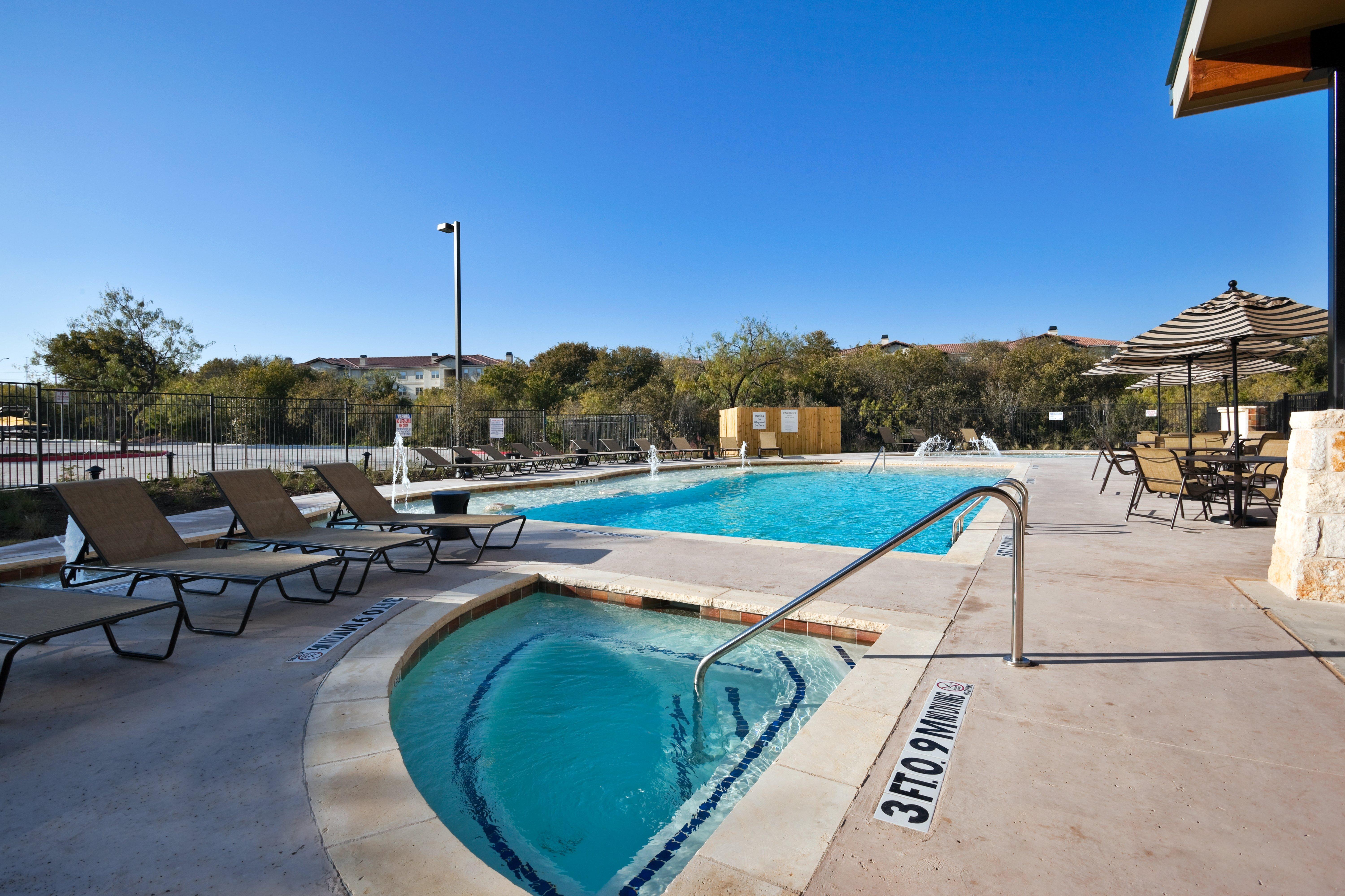 Holiday Inn San Antonio Northwest- Seaworld Area By Ihg Exteriör bild